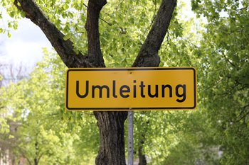 Umleitung, Bild: Pixabay / Digitalpfade