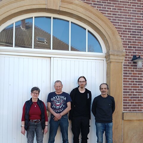 Ehrenamtliche Helfer RepairCafé