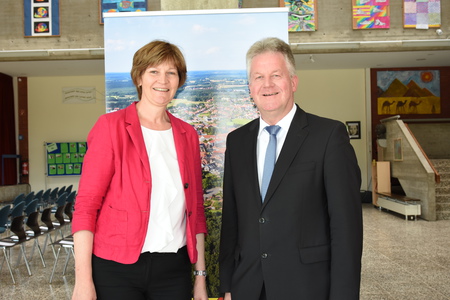 Bürgermeister Bernhard Overberg mit seiner Frau Silvia Bild: Ludger Jungeblut